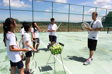 Squash-Tennis-Court